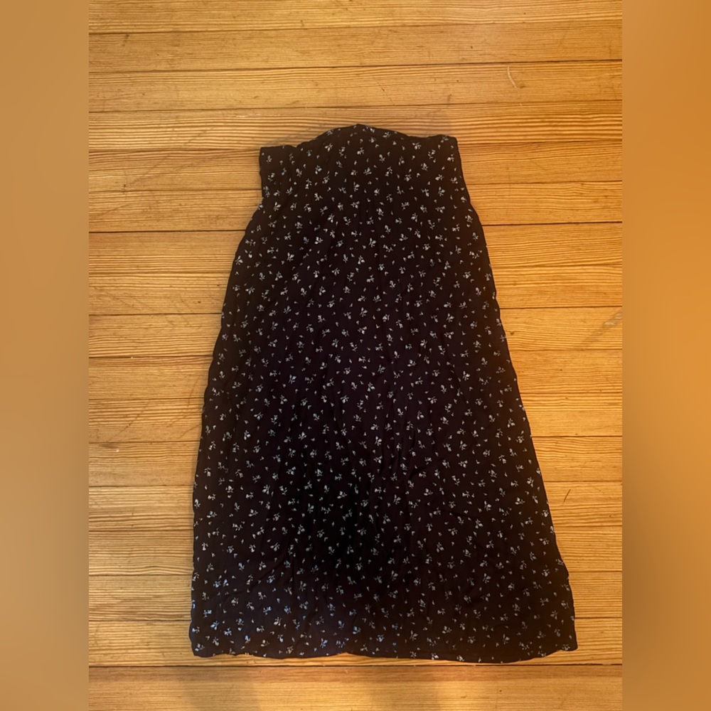 Brandy Melville Black A-Line Skirt with White Floral Pattern